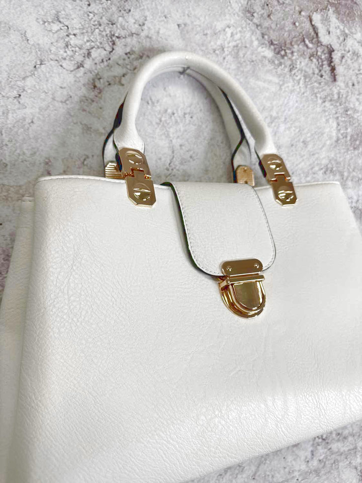 No Brand NWOT Purse