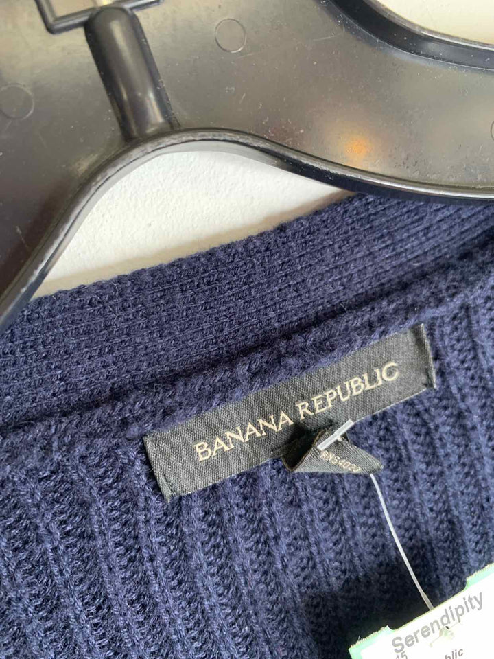 Banana Republic Navy Women Size M sweater