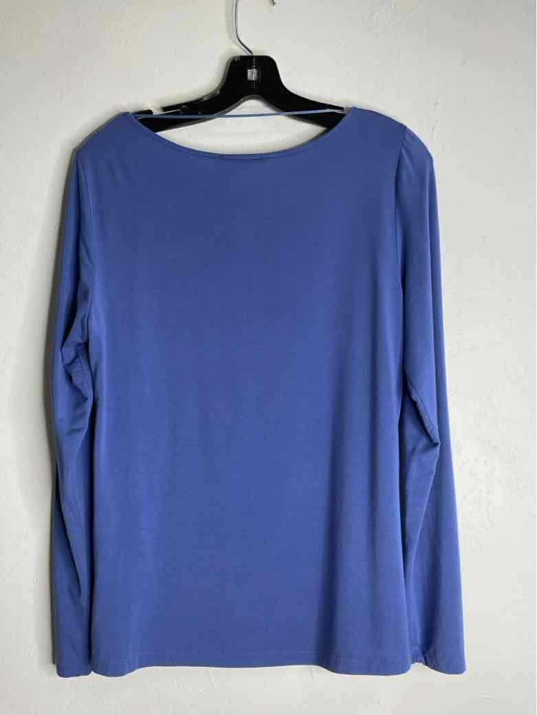 Cable & Gauge Size M Blue Scoop Neck long sleeve top