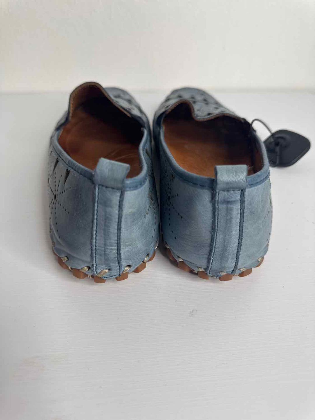 Spring Step Shoe Size 10 Blue flat shoe