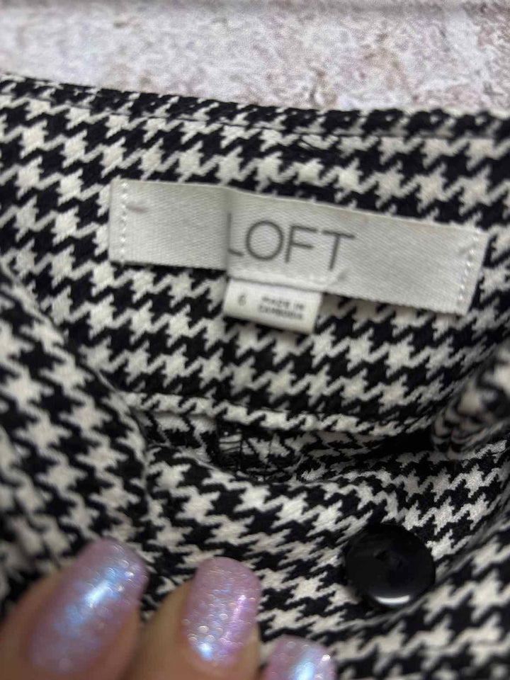 Women Size 6 Loft Black dress
