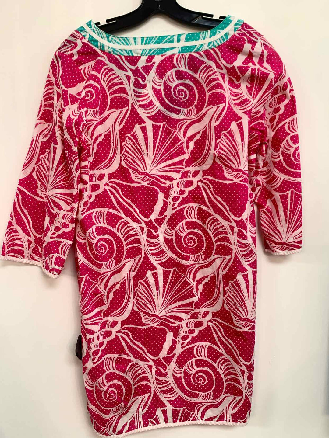 Lilly Pulitzer Size S Pink Floral long sleeve top