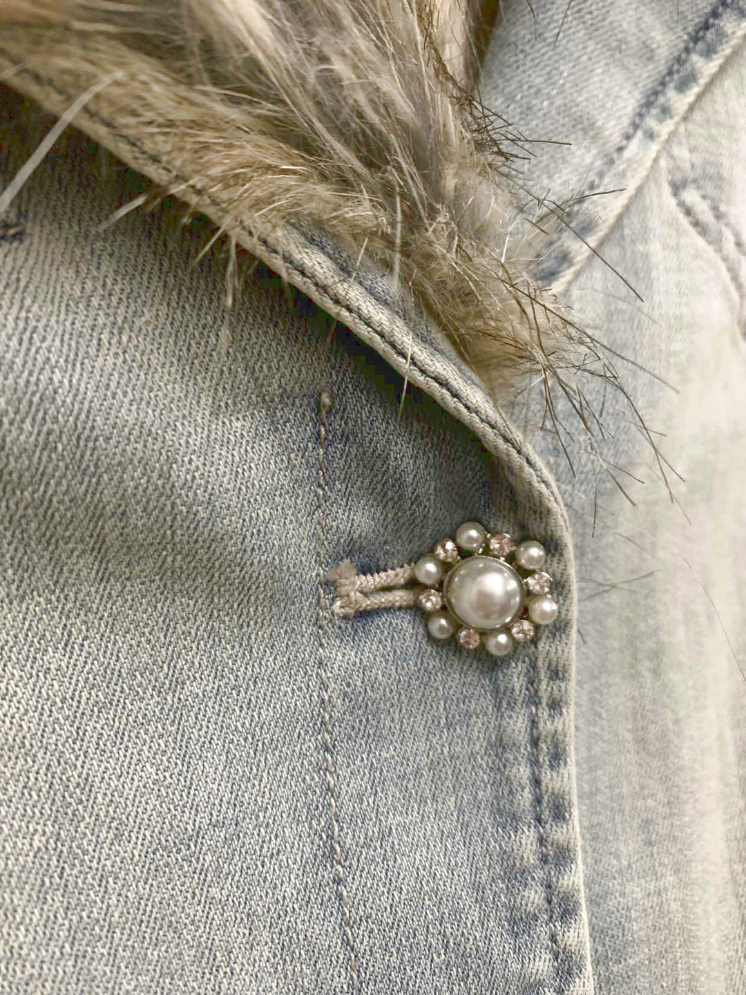 Chicos Size 1 Denim denim jacket