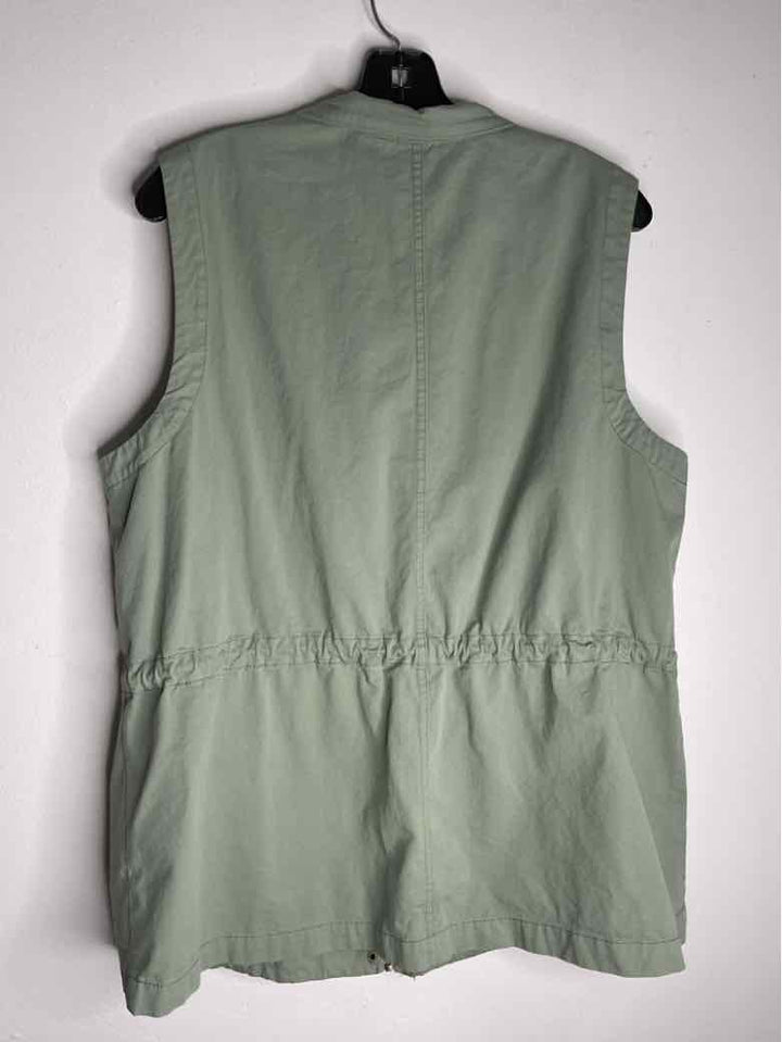 Christopher Banks Size XL Green vest