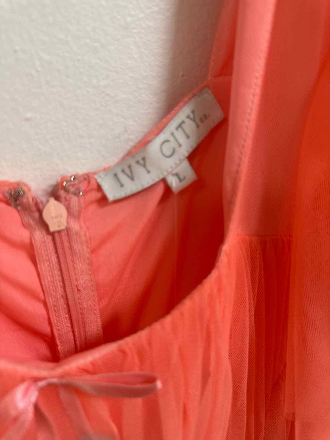 ivey city co Size L Salmon sleeveless dress