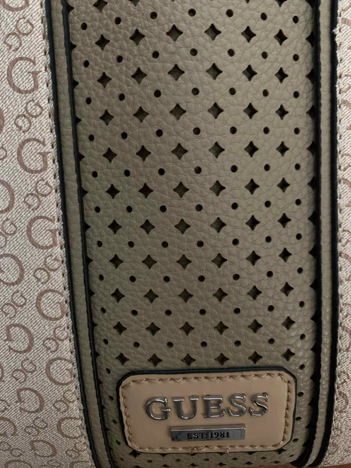 Guess Size OS Cream Purse