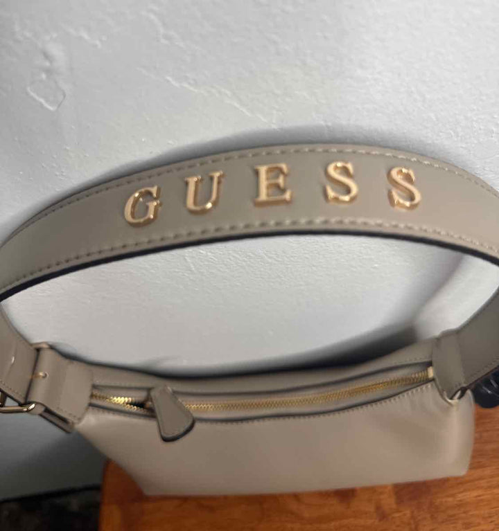 Guess Beige shoulder bag