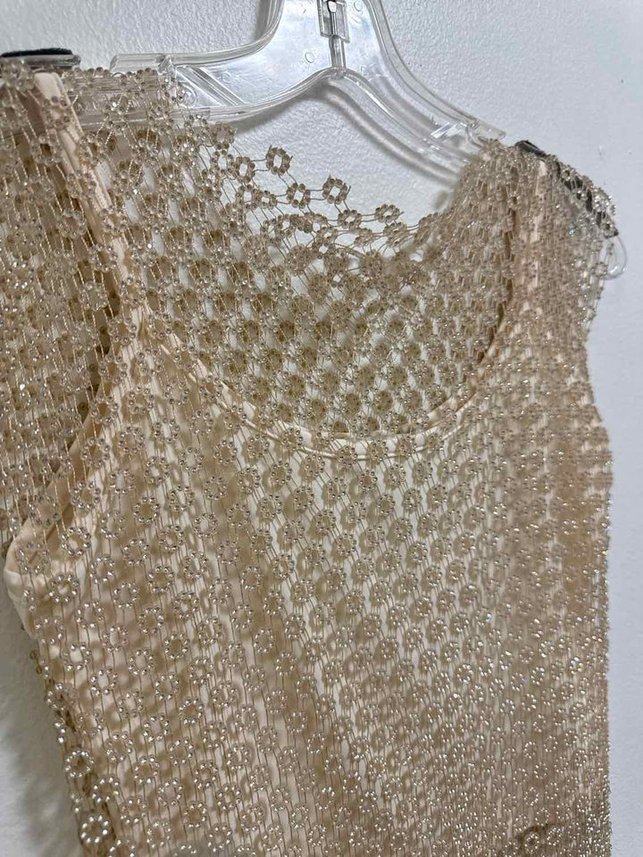 House of Harlow Size M Cream short sleeve top