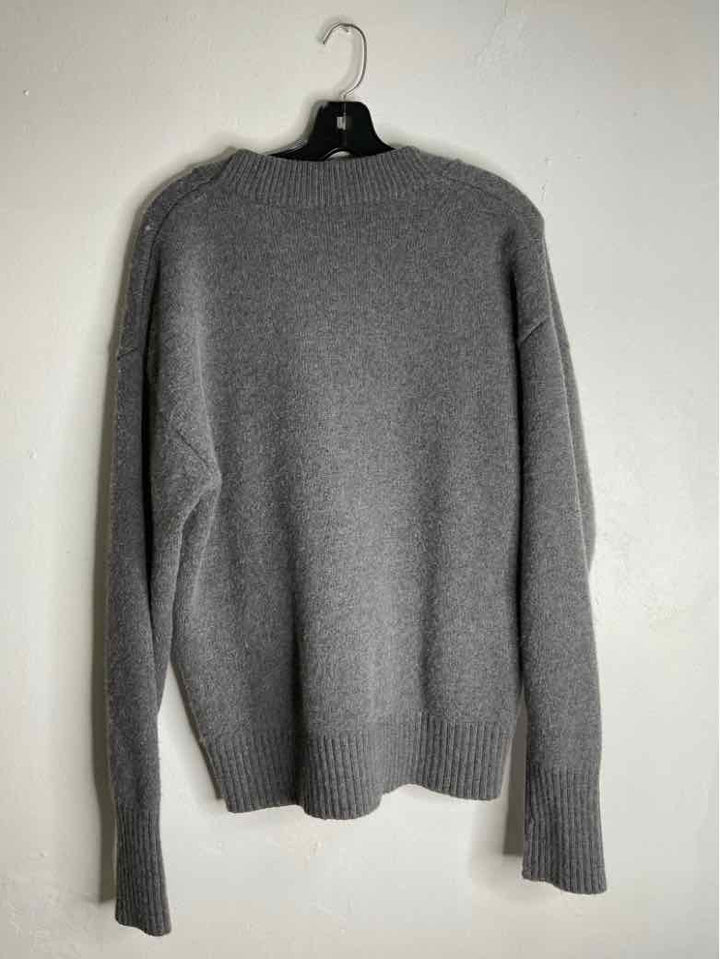 AMI Size L Grey sweater