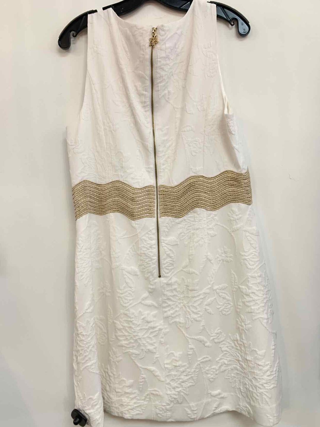 Lilly Pulitzer Size 12 White Solid sleeveless dress