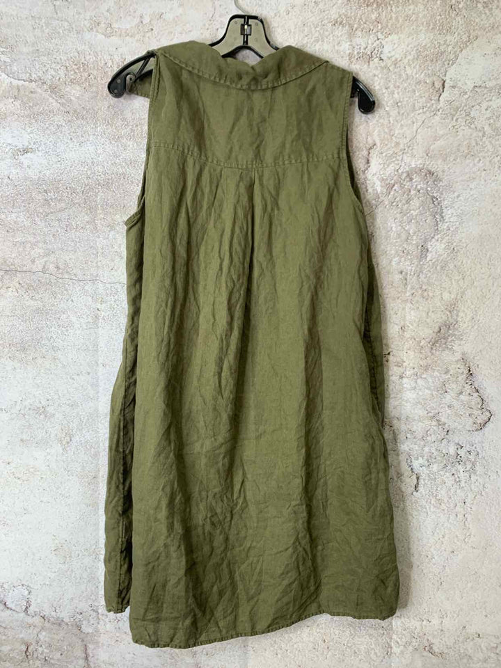 Women Size 1X Tahari Olive sleeveless dress