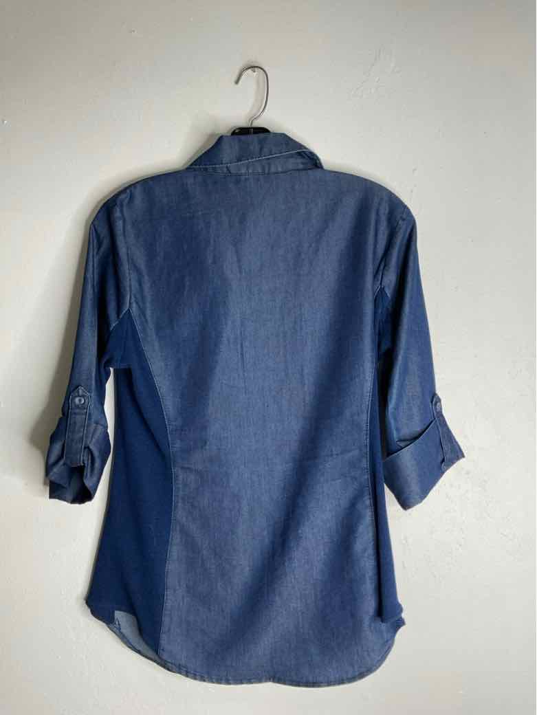 Cavalini Size PM Blue Button Down Studded long sleeve top
