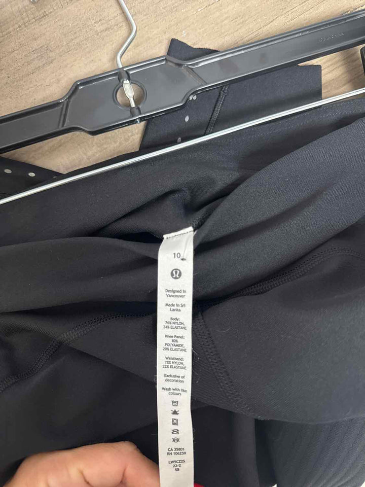 Lululemon Size 10 Black athletic pant