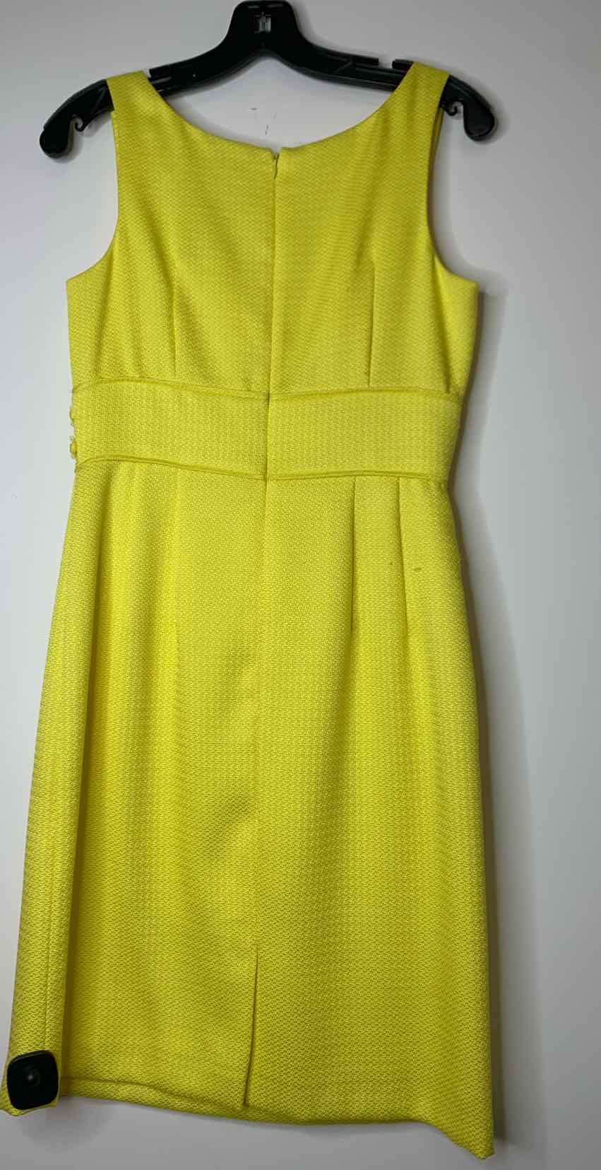 Women Size 4 Antonio Melani Yellow Sleeveless Dress