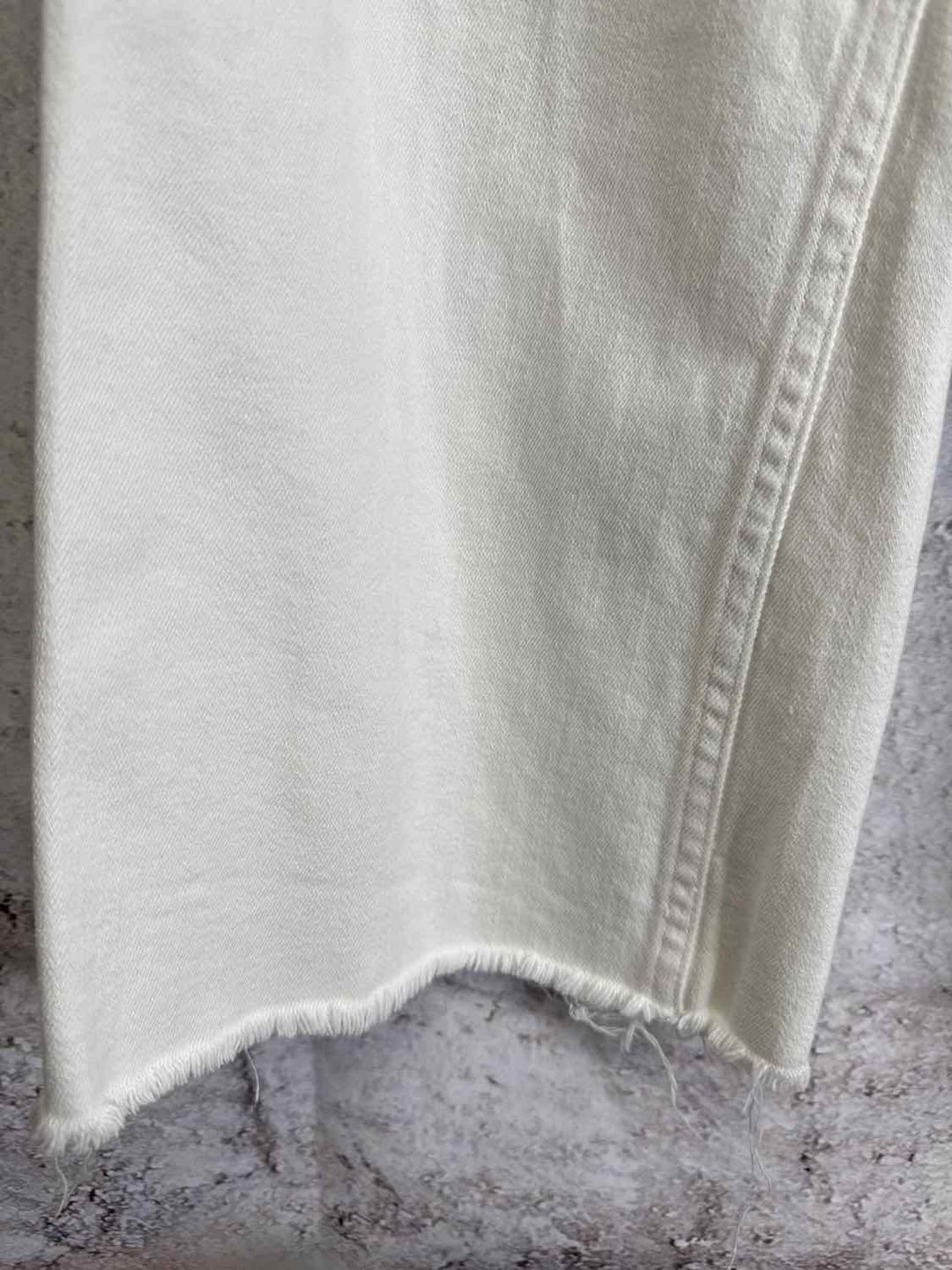 Miou Muse Size S White Solid jean capri