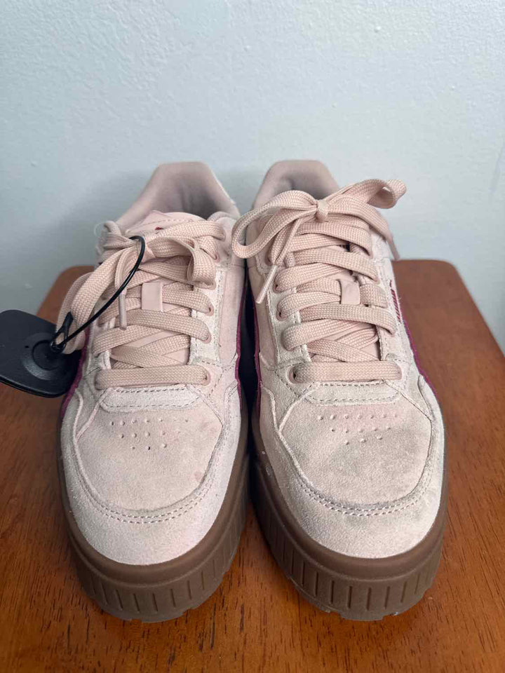 Puma Shoe Size 8 Pink athletic sneaker