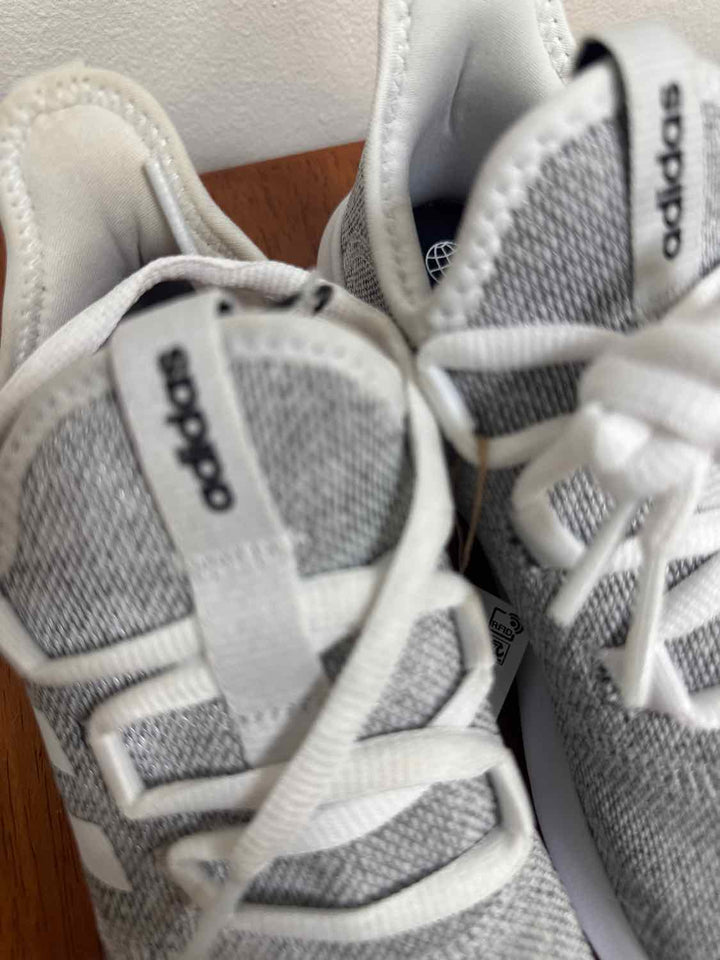 Adidas Shoe Size 8 Grey athletic sneaker