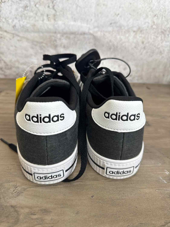 Adidas Shoe Size 8 Grey athletic sneaker
