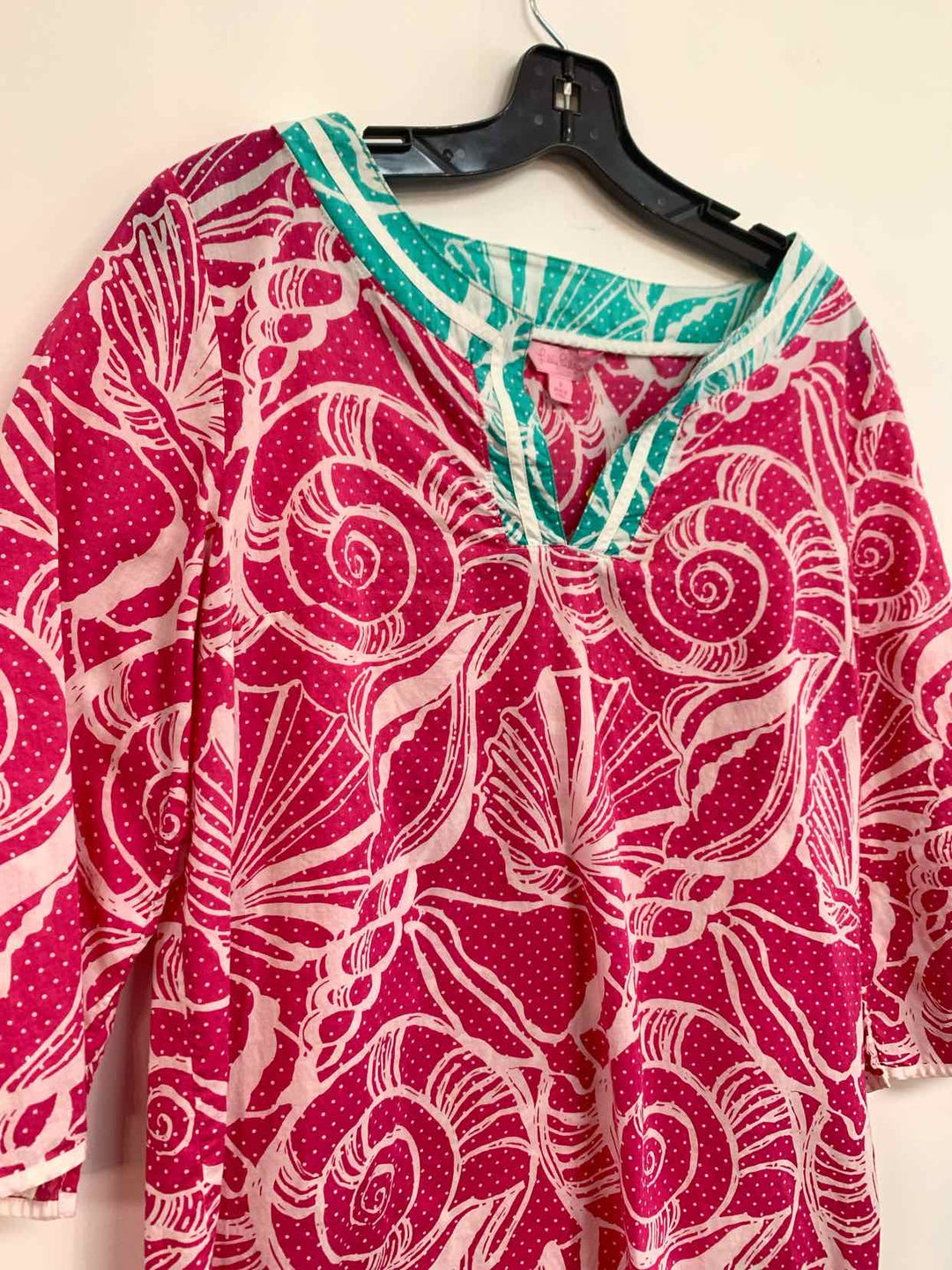 Lilly Pulitzer Size S Pink Floral long sleeve top