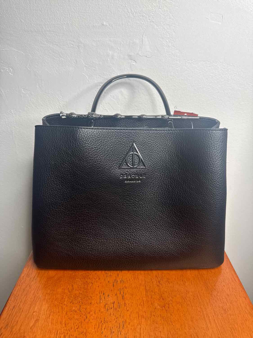 LoungeFly Black shoulder bag