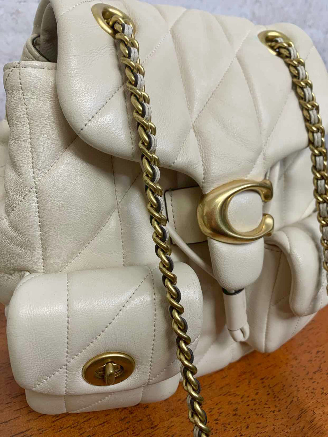 Coach Ivory shoulder bag