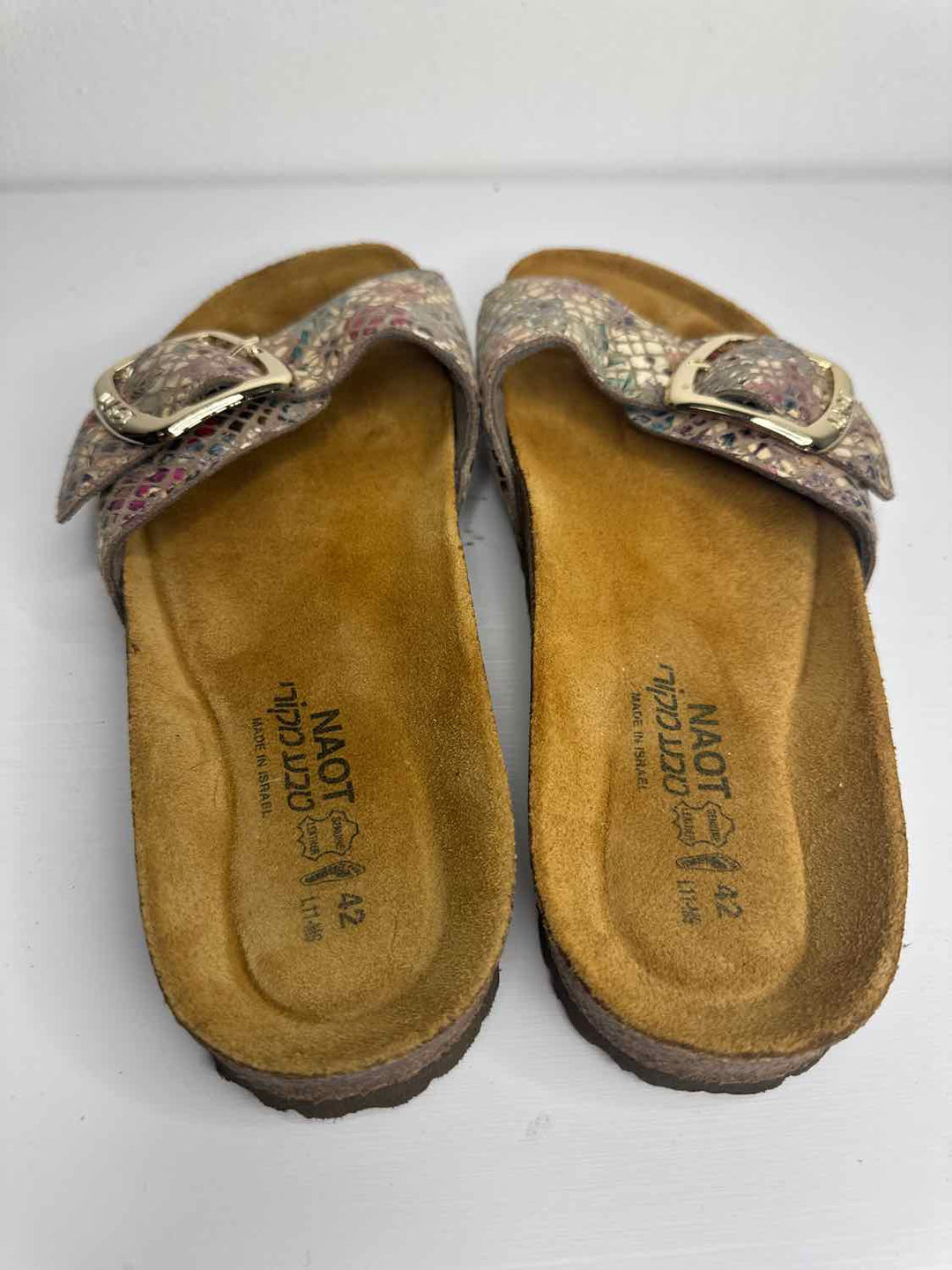 Naot Shoe Size 11 Camel flat sandal