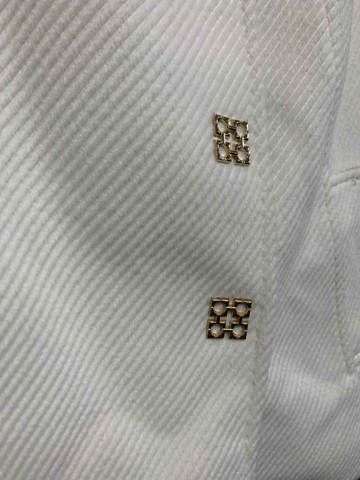 Chicos Size 1 Ivory NWT Gold Hardware jacket
