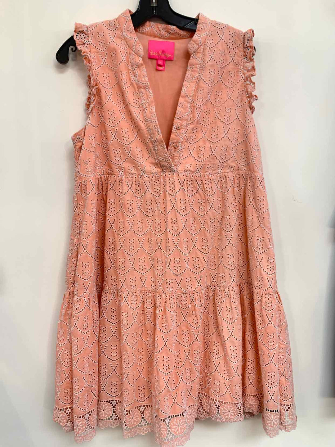lilly pulitzer pink and orange dress Women Size M Lilly Pulitzer Peach sleeveless dress – Serendipity Consignment Boutique