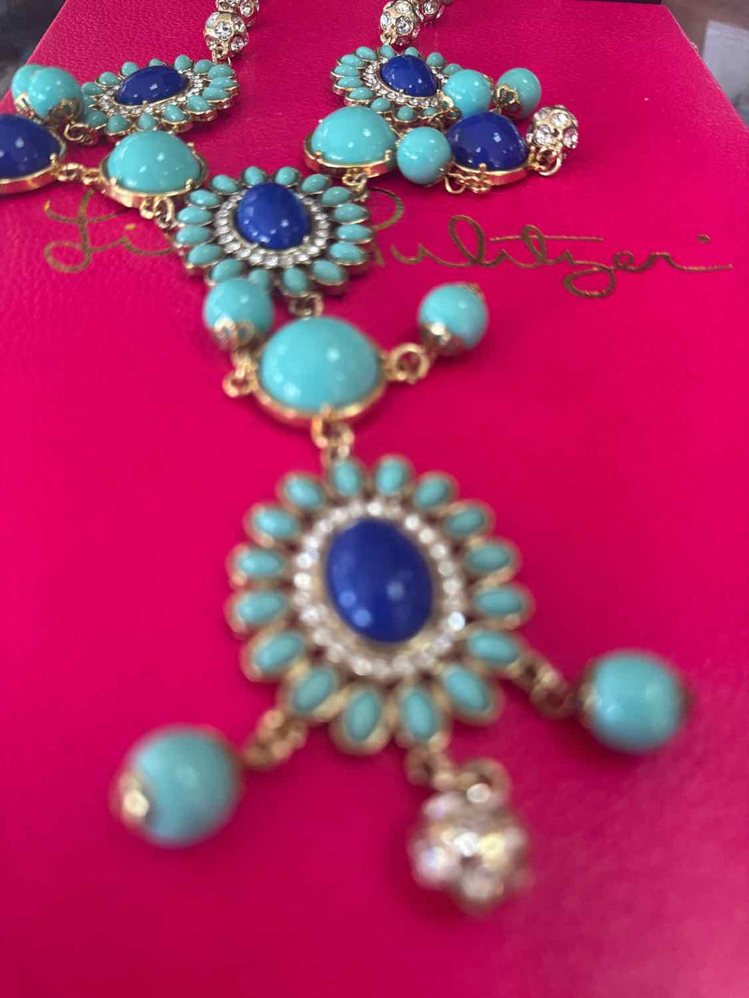 Lilly Pulitzer Size L/XL Teal Necklace
