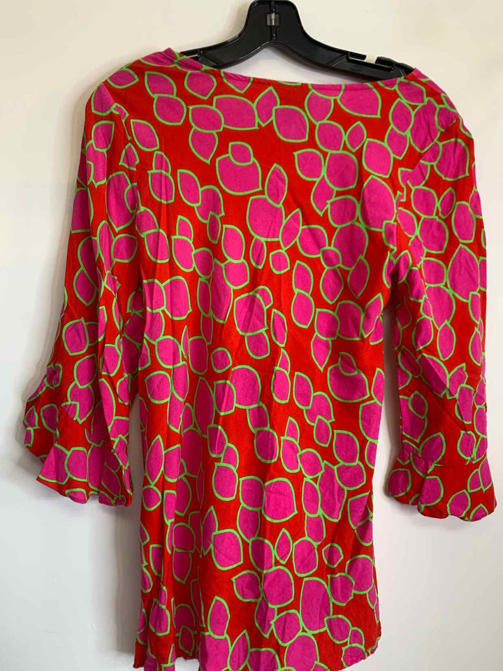 Escapada Women Size M Hot Pink long sleeve top