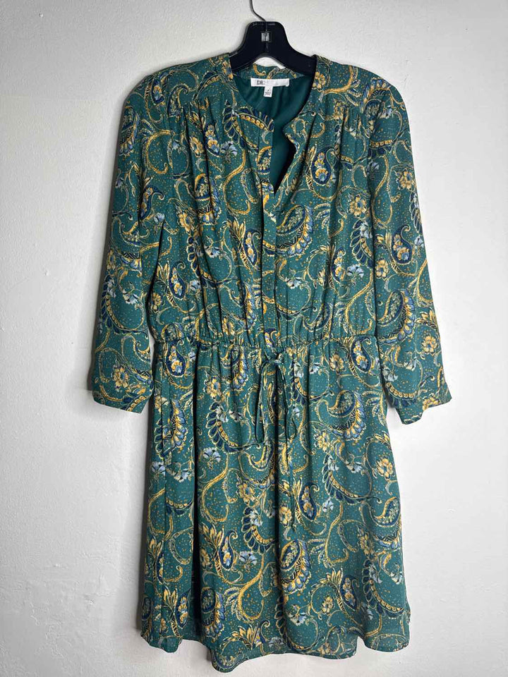 DR2 Size S Green long sleeve dress