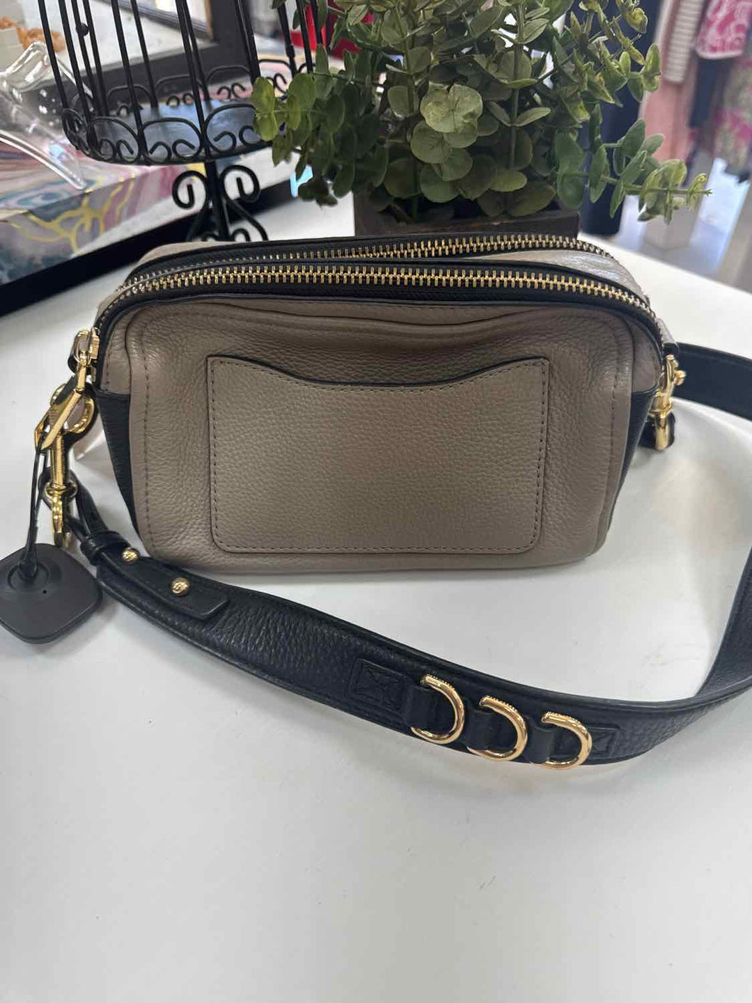 Marc Jacobs taupe shoulder bag