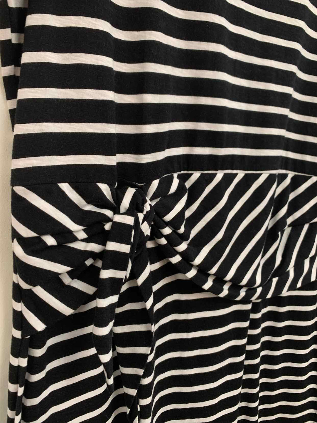 Tommy Bahama Size M Black Print NWT sundress