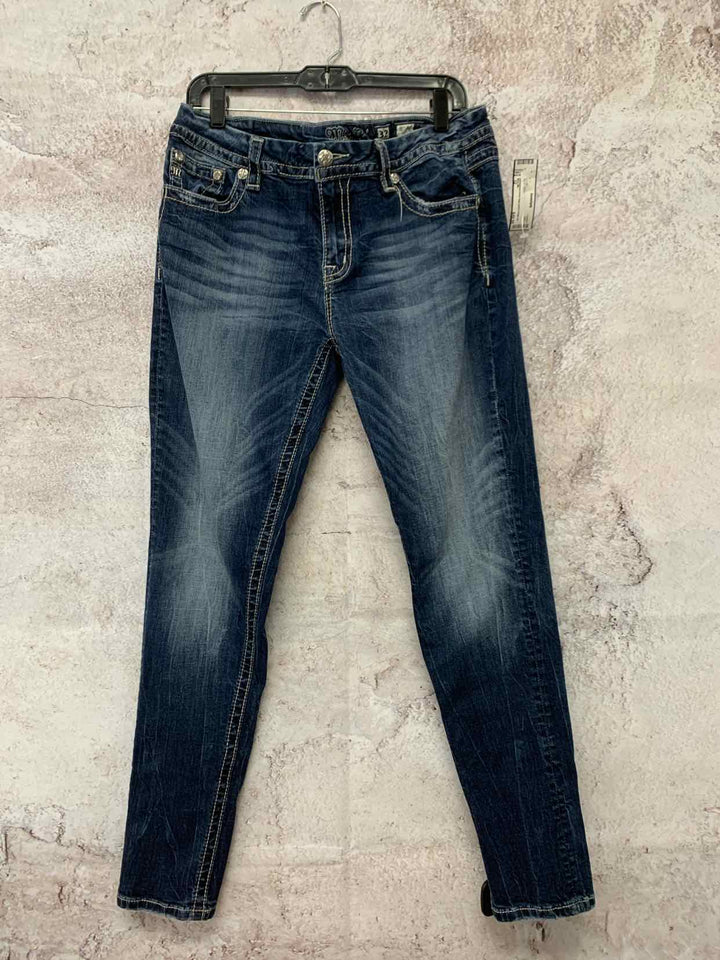 Women Size 32 Miss Me denim Jeans