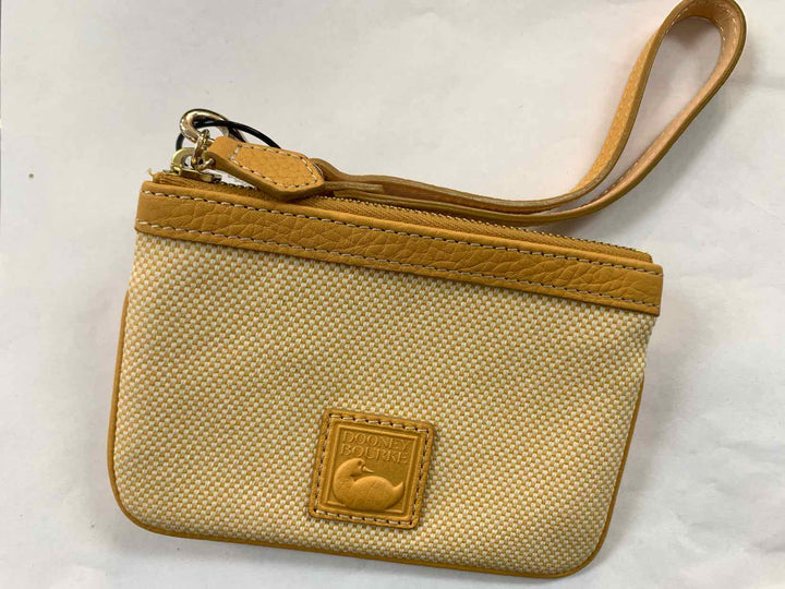 Dooney & Bourke NWOT Purse