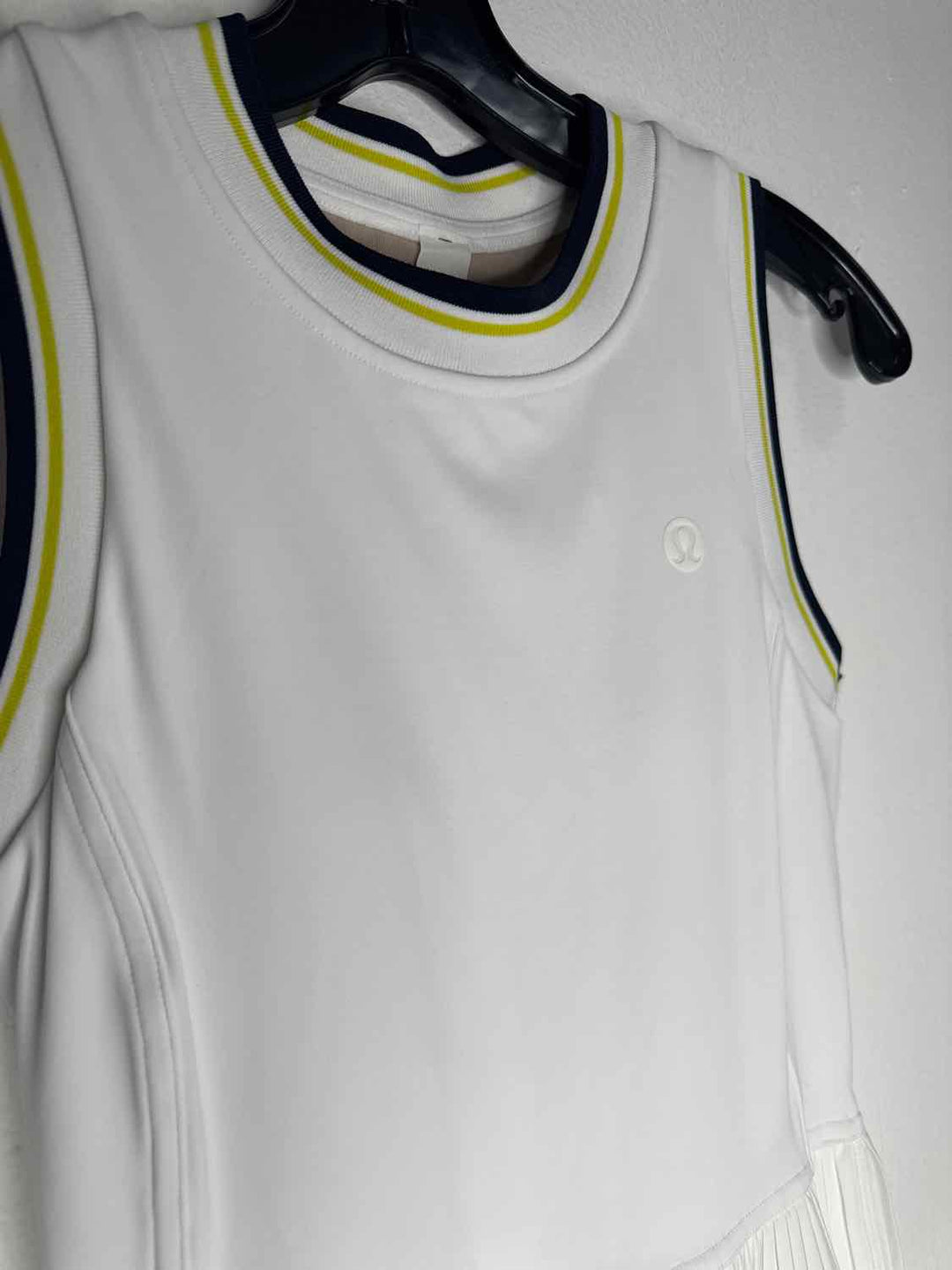 Lululemon Size 2 White NWT athletic dress