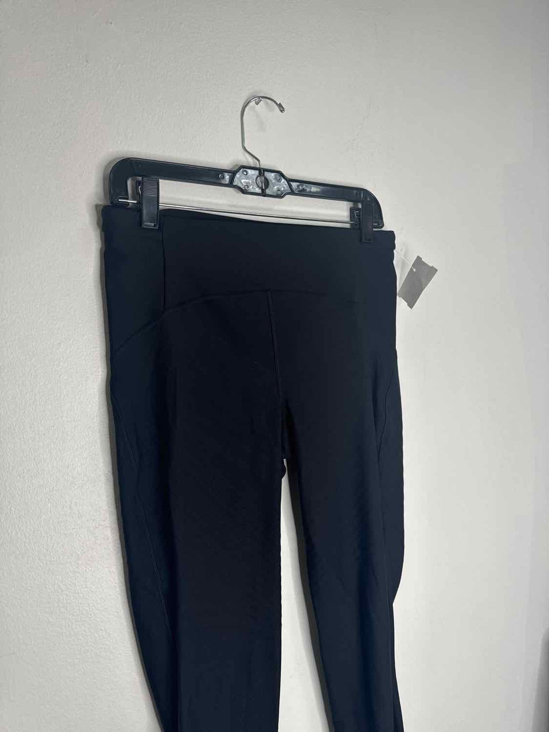 Lululemon Size 10 Black athletic pant