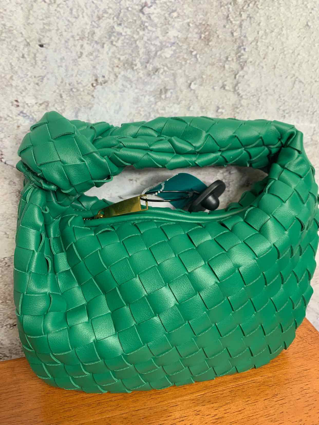 Green shoulder bag