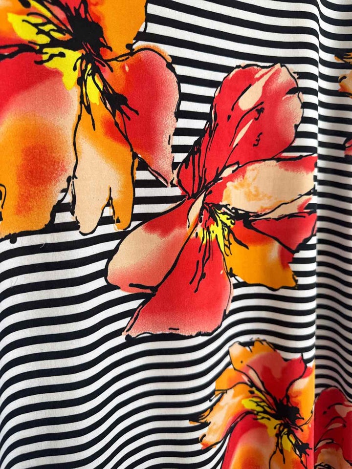 RN Studio Size S Orange short sleeve