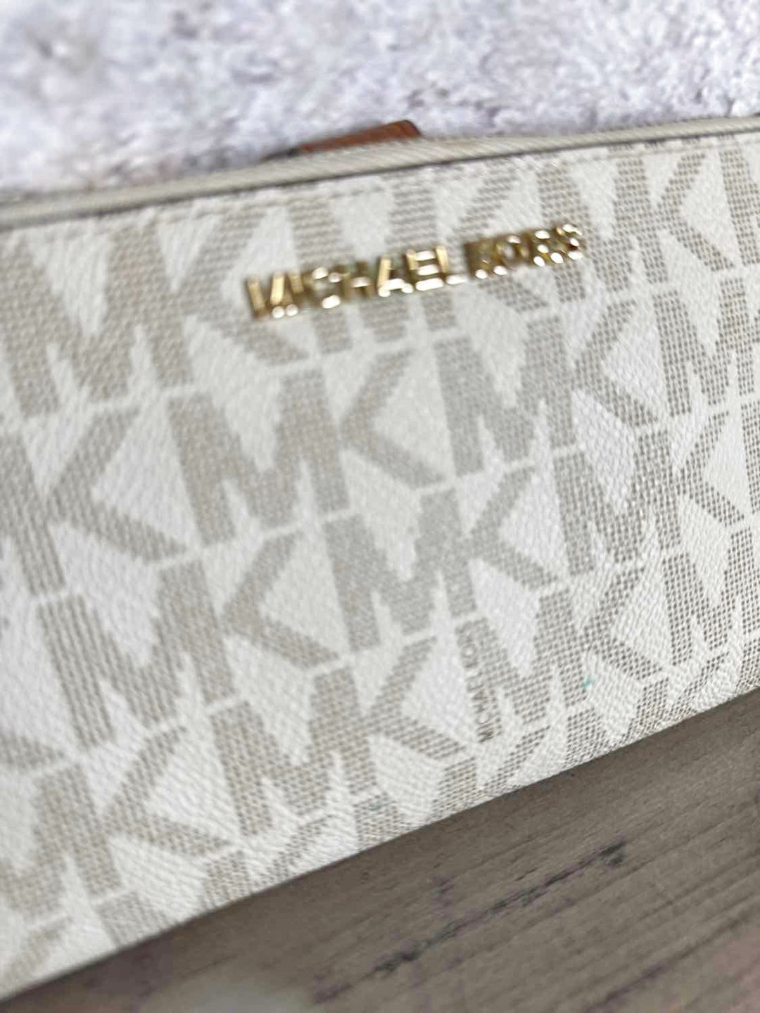 Michael Kors Tan wallet