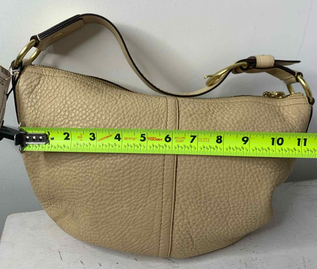 Coach Beige shoulder bag