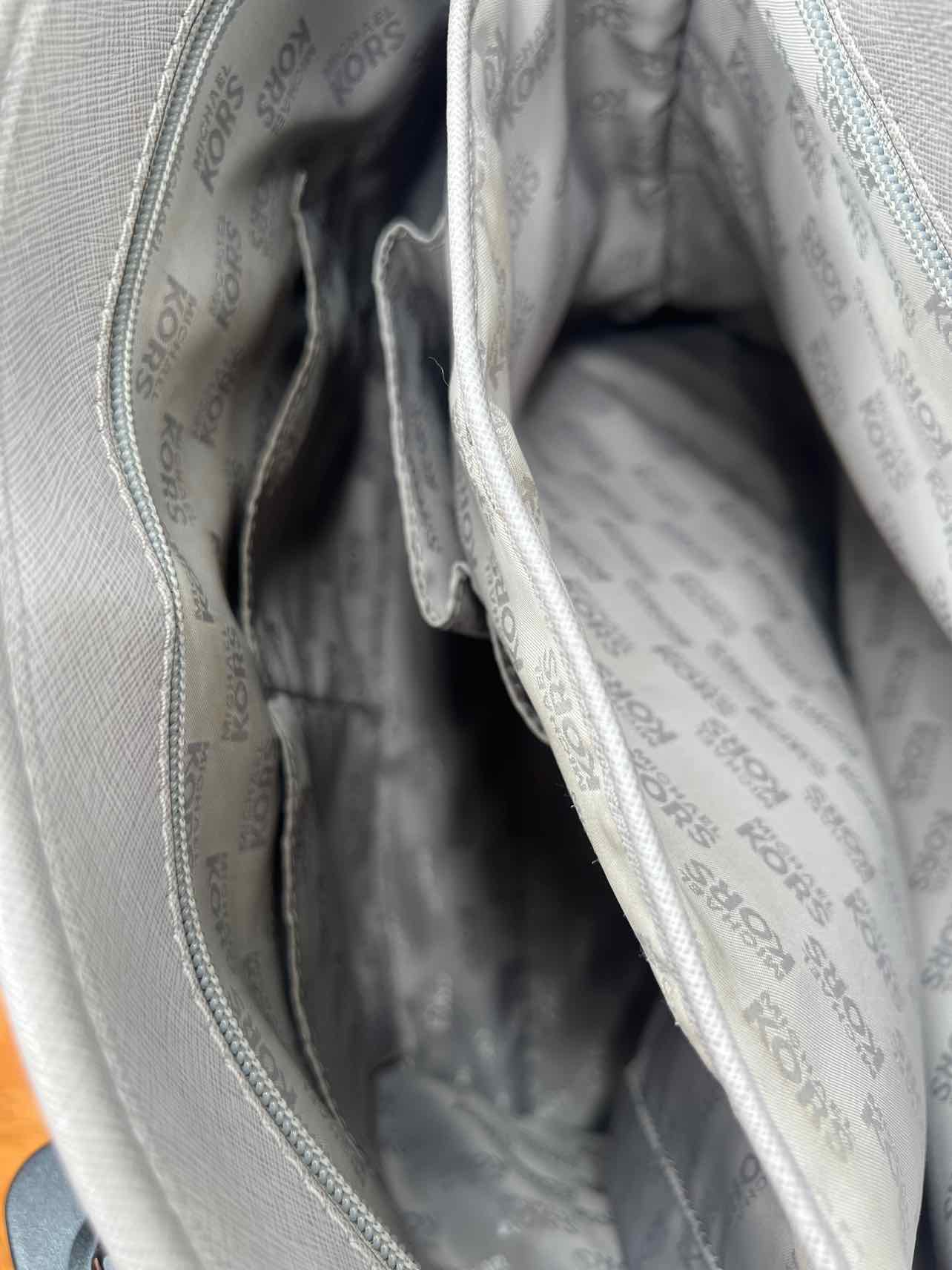 Michael Kors Grey shoulder bag – Serendipity Consignment