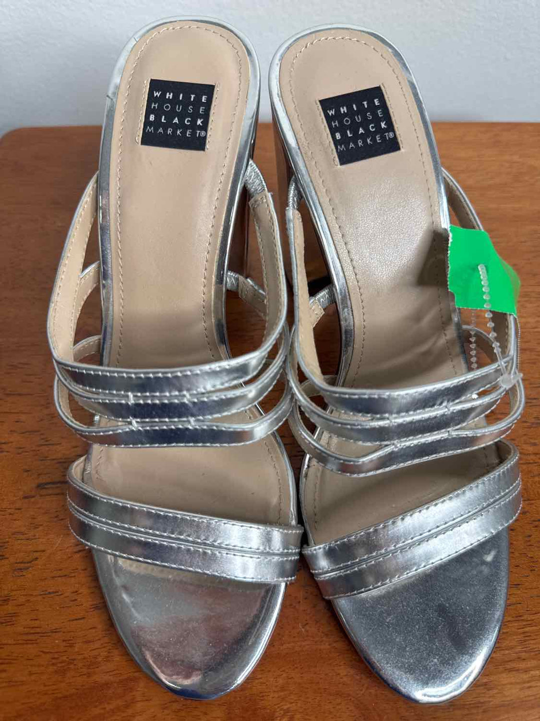 White Black Market silver W Shoe Size 7 medium heel