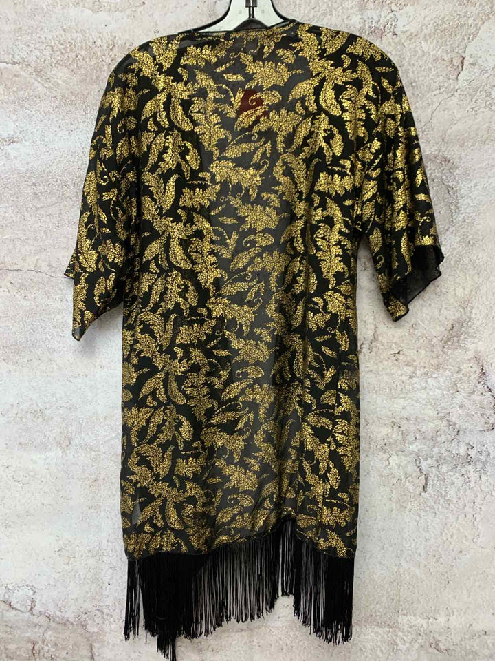 LulaRoe Size S Black and Gold shrug