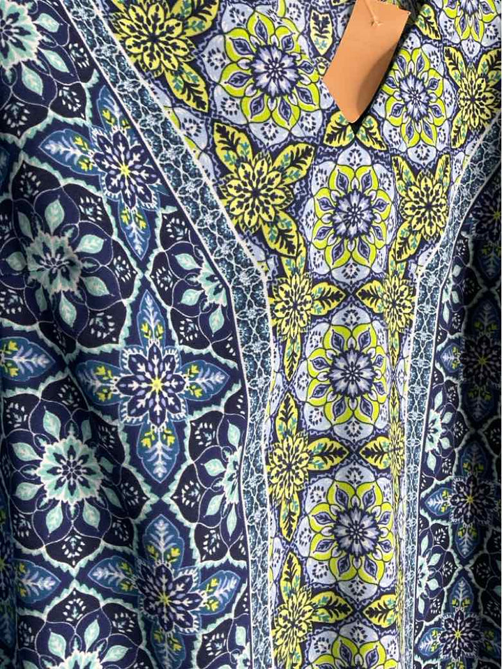 belle Kim Gravel Size L Blue V-neck Floral long sleeve top