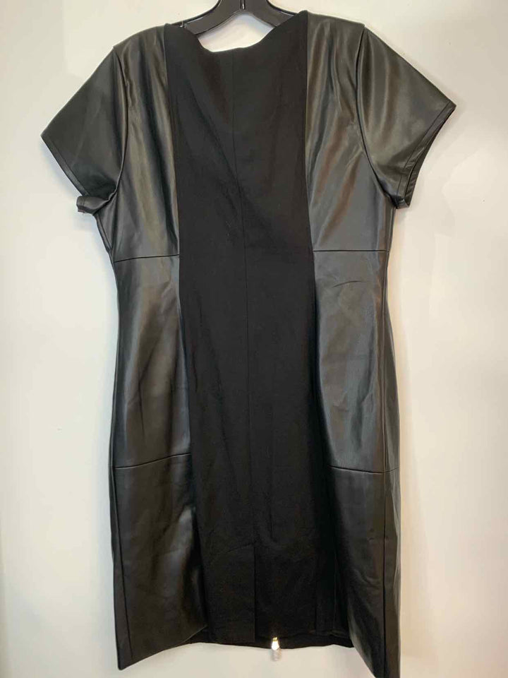 Women Size 16 Boston Proper Black short sleeve