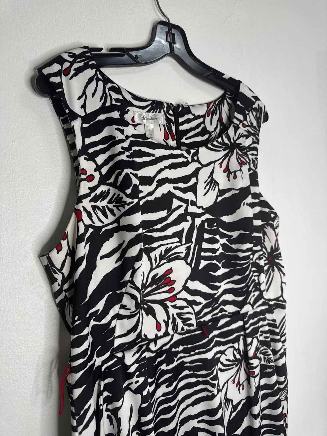 Dress Barn Size 16 Black Floral sleeveless dress