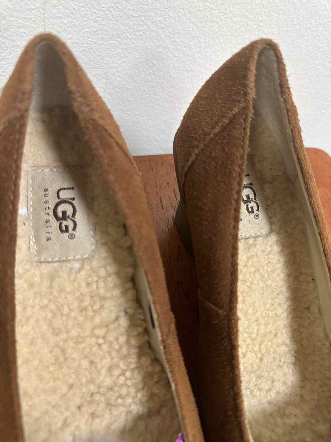 UGG Brown W Shoe Size 6 wedge