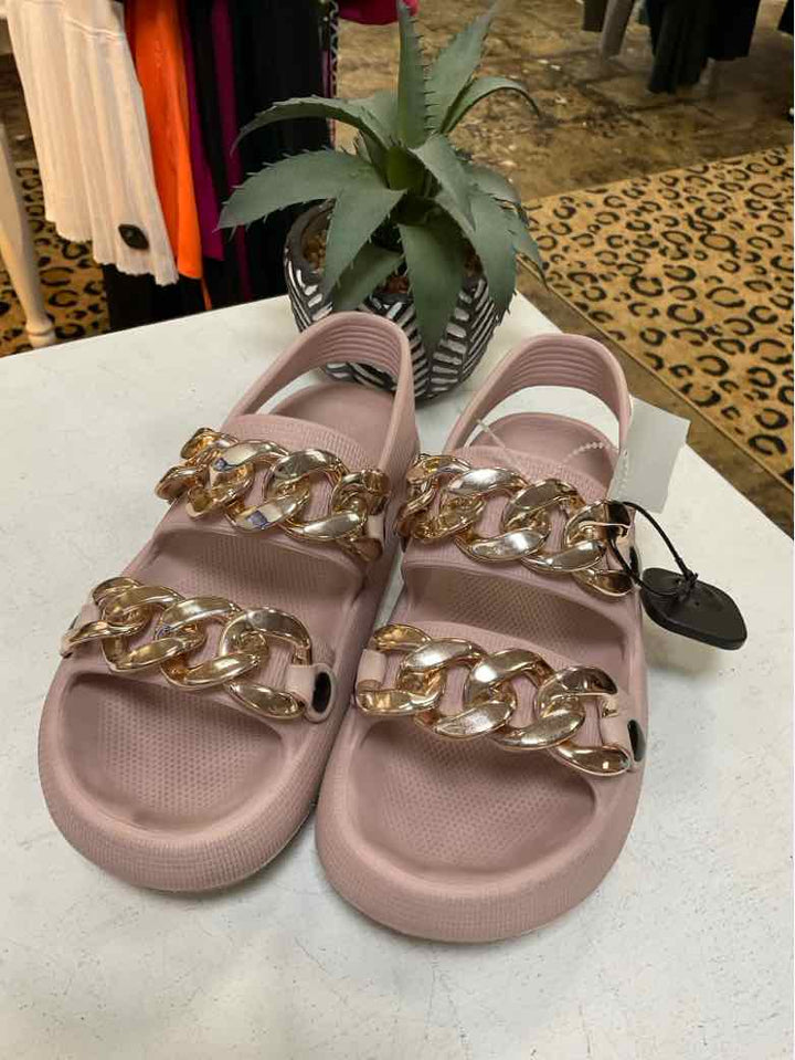 Kenneth Cole Shoe Size 8 Pink flat sandal