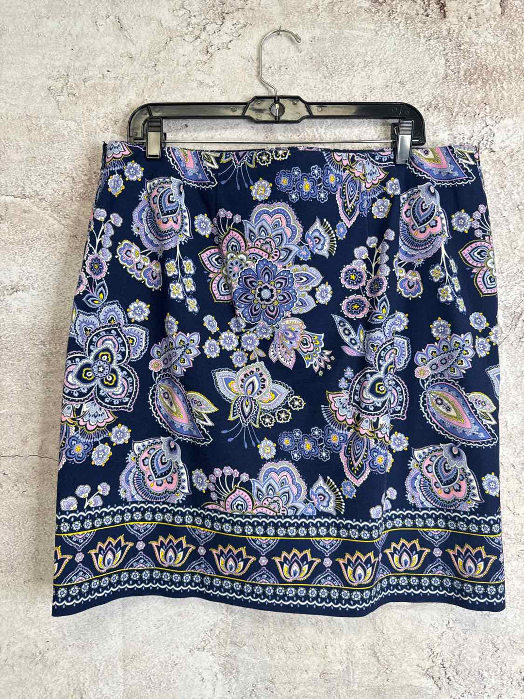 Talbots Size 14 Blue knee length skirt